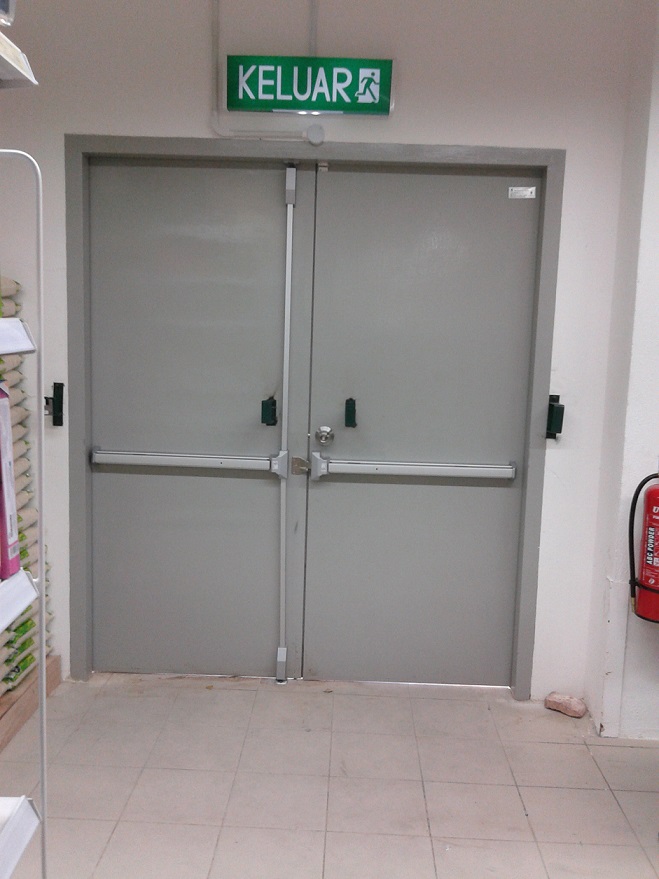 United Locksmith Servicing Centre Panic Exit Device Yank